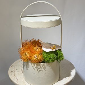 Pincushion Spider Protea...